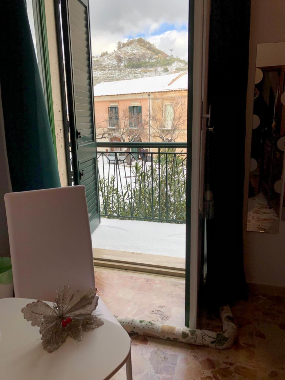 Etna Vintage Hotell Linguaglossa Eksteriør bilde